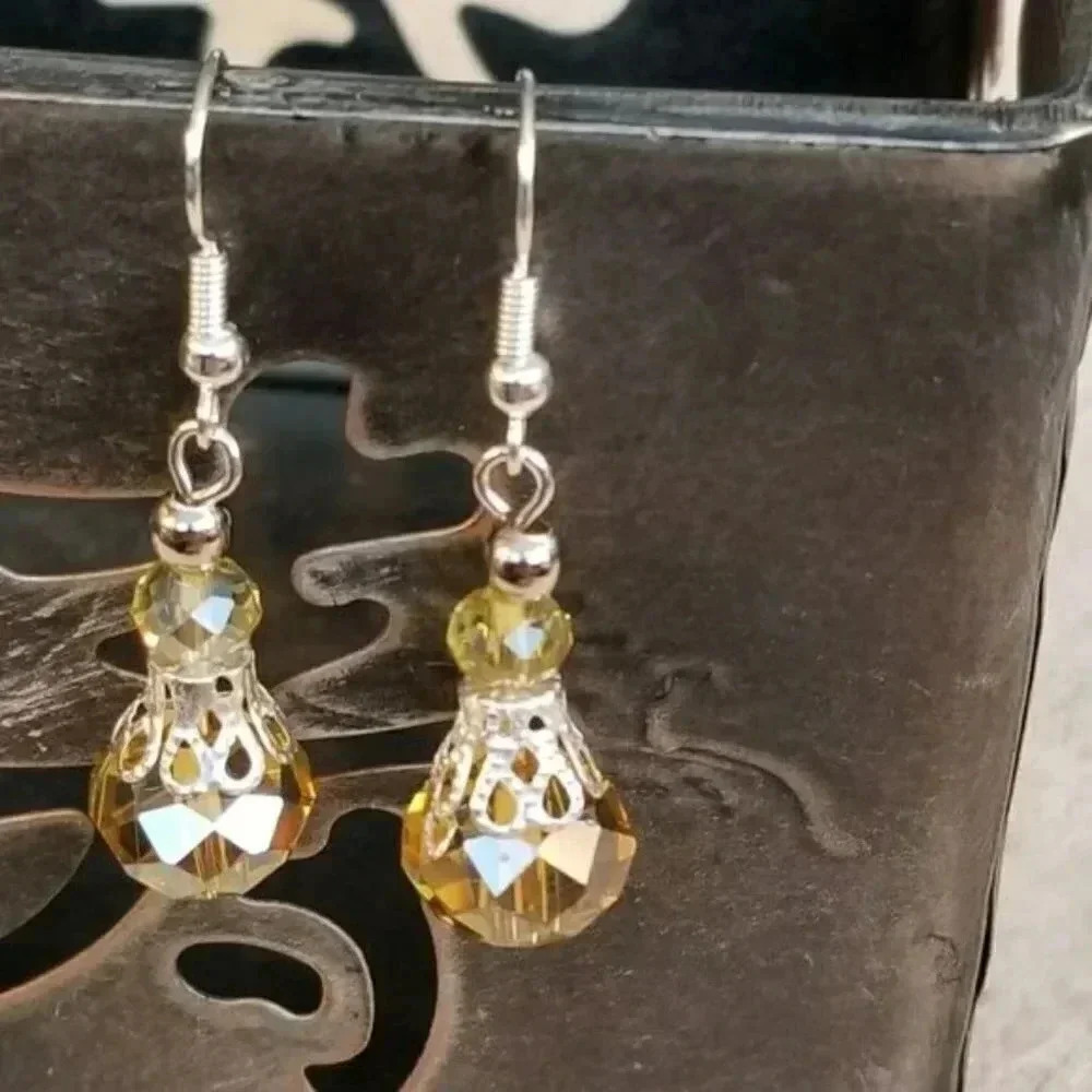 Amber Yellow Victorian Crystal Filigree Basket Dangle Earrings 29$